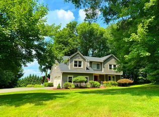 17 Aspen Rise, East Granby, CT 06026