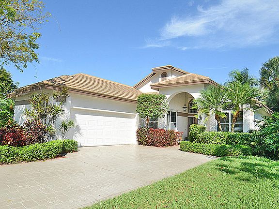 Home For Sale In Broken Sound Country Club