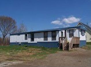 900 Clark Rd, Plymouth, ME 04969