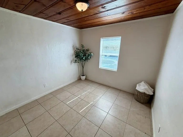 925 E Turney Ave — Photo 34