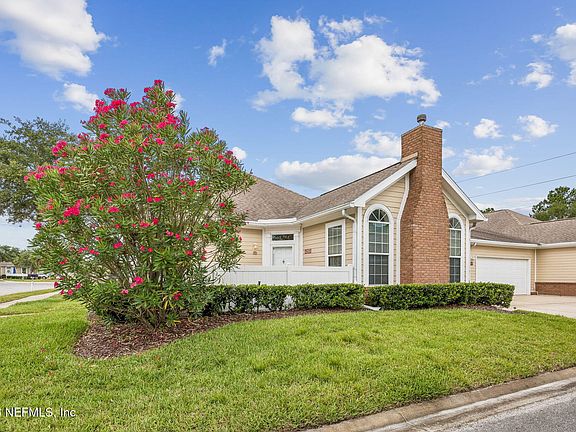 3rd image of 4369 EDGEWATER CROSSING Drive #11-2