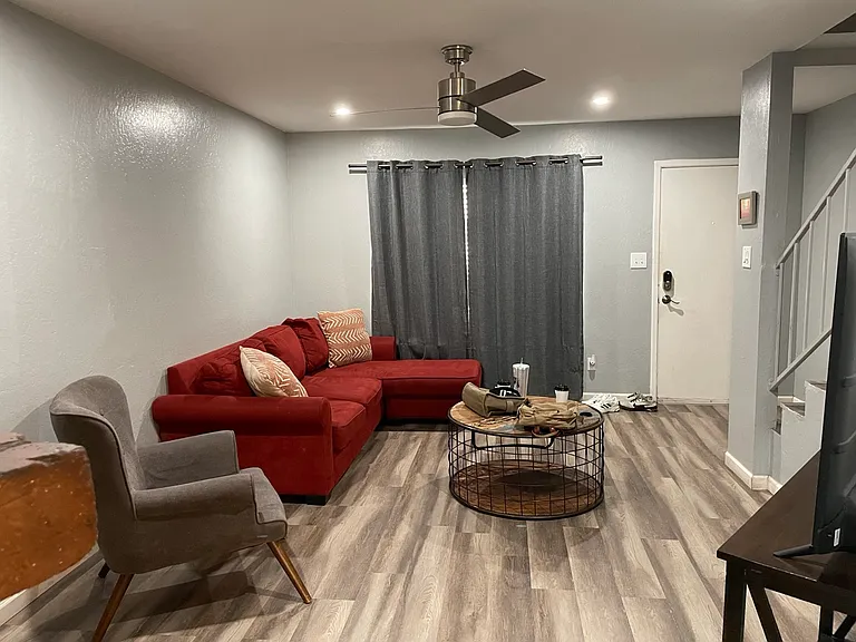 2635 E Harvard St #2 — Photo 3