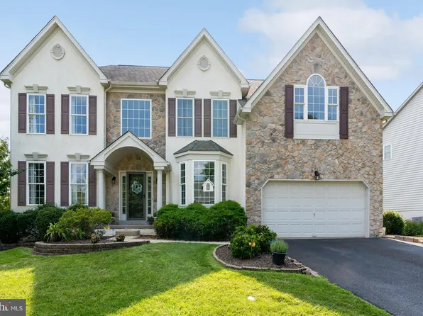 2569 Crestline Dr, Lansdale, PA 19446