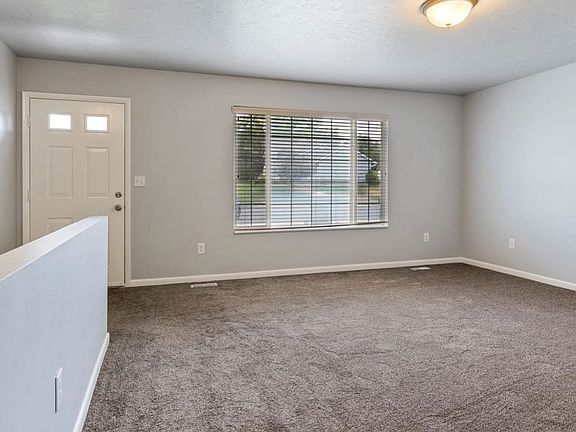 4th image of 1447 N 1160 W