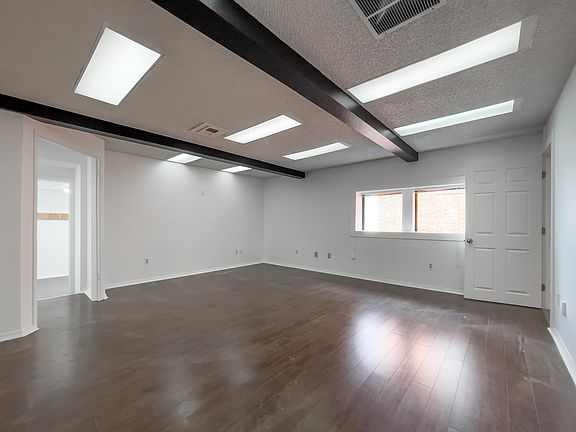 3rd image of 116 S Meridian Suite C