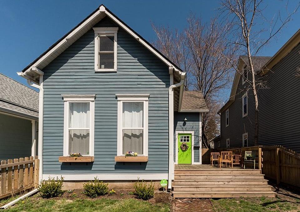 1st image of 318 Sanders St