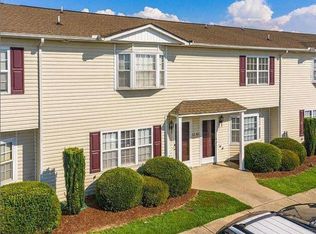 3800 E Vancroft Cir #M, Winterville, NC 28590