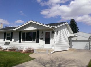 1410 21st St S, Fargo, ND 58103
