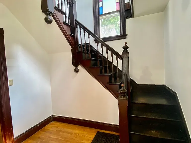 508 N Congress St — Photo 9