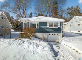 27 Robinwood Road, Waterbury, CT 06708