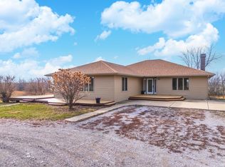 345 Evergreen Lake Rd, Hudson, IL 61748