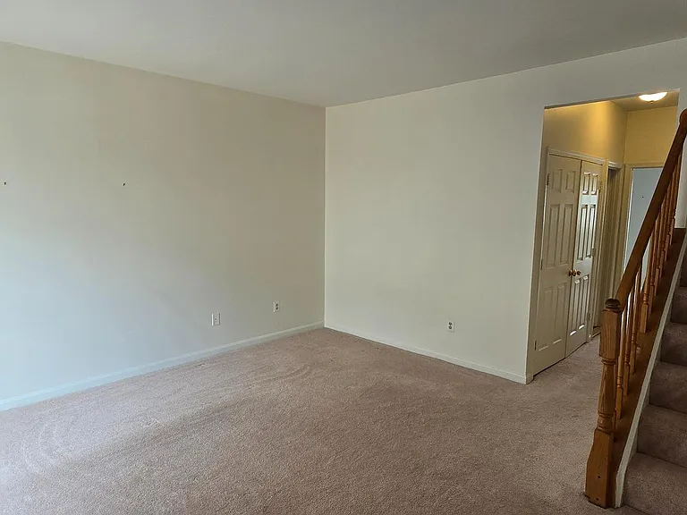 2436 Old Farmhouse Ct — Photo 10