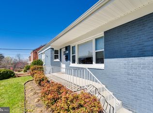 3110 V Pl SE, Washington, DC