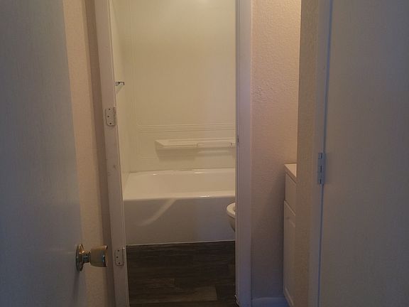 5th image of 6533 51st Ave N APT 140