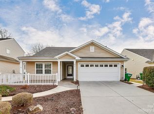 814 Traditions Park Dr, Pineville, NC 28134