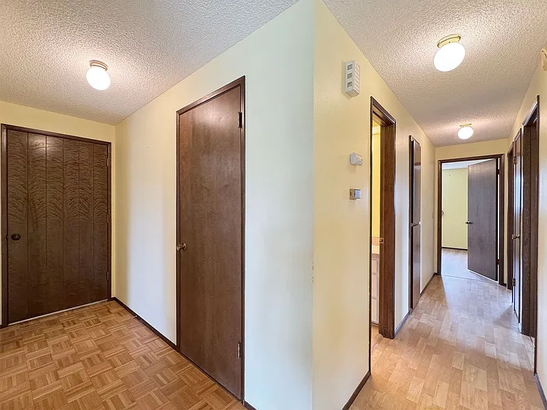 41 McLaughlin Rd — Photo 21