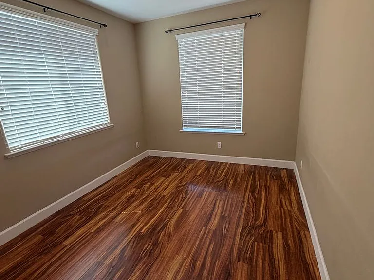 2487 N Mountainside Dr — Photo 18