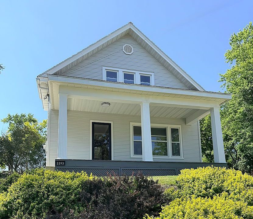 1st image of 2293 Pearl St