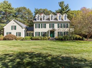 9 Francis St, Dover, MA 02030