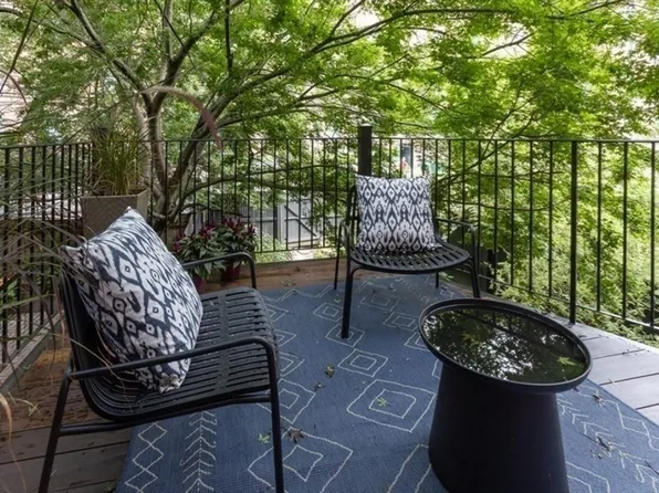 80 E Brookline St APT 2, Boston, MA 02118