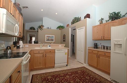 4th image of 18839 Maisons Dr