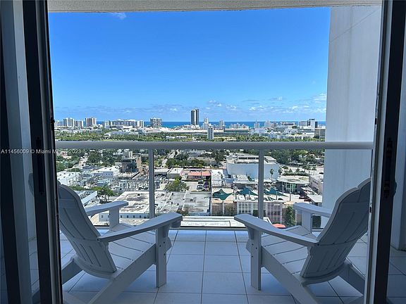 4th image of 1800 Sunset Harbour Dr #2201