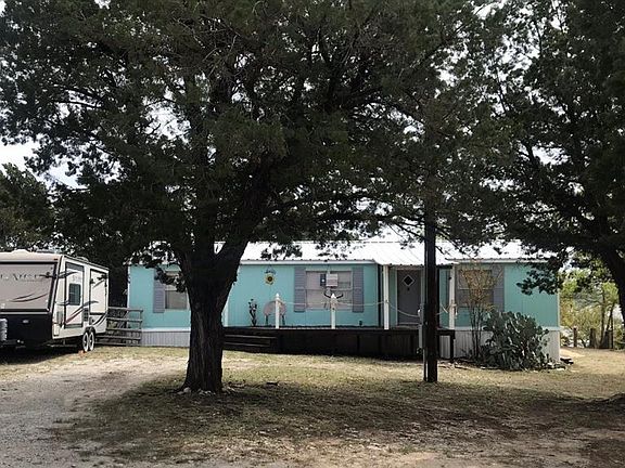 2nd image of 4947 Peachtree Cir