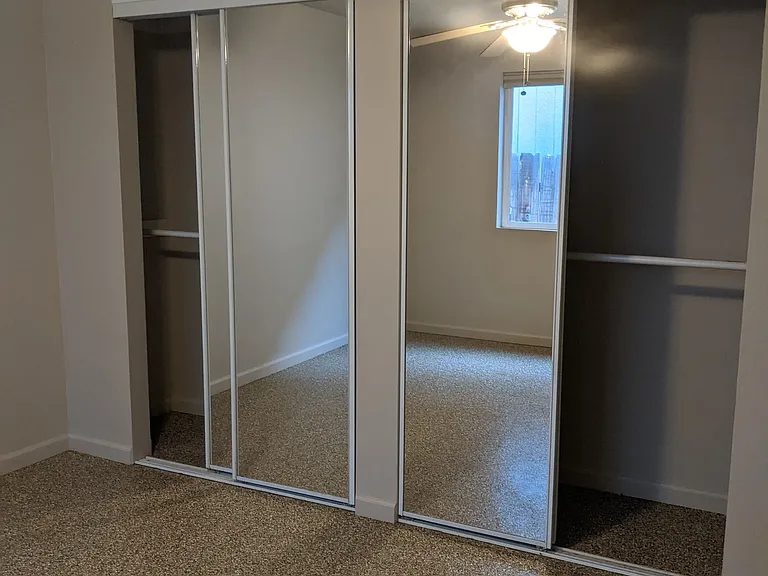 1421 S Euclid Ave — Photo 3