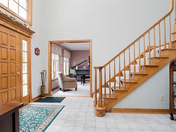 3rd image of 5472 Pebble Beach Dr