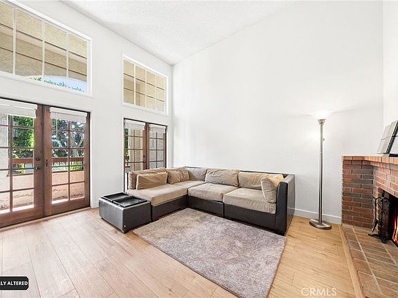 2nd image of 4022 W 226th St