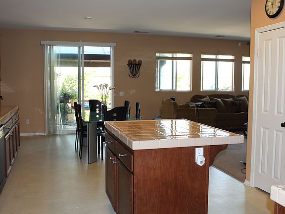 Kitchen island with nook