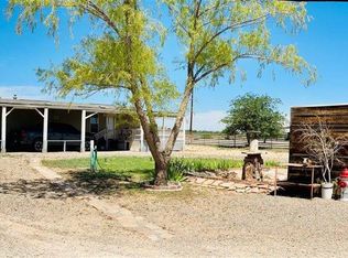 602 Thomas Ln, Roswell, NM 88203