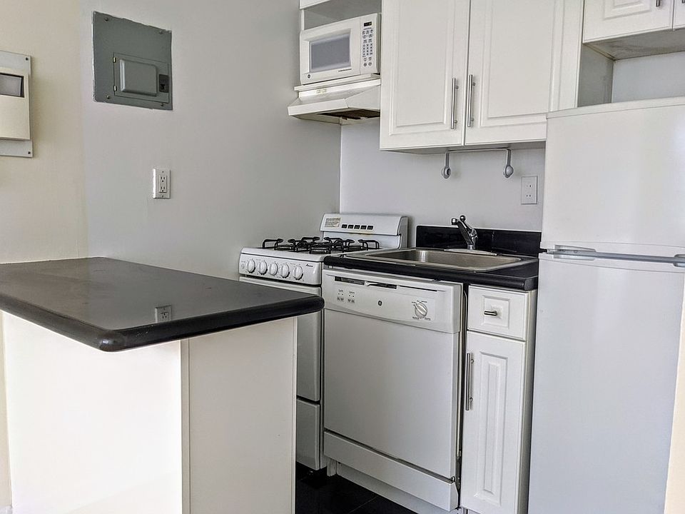 2nd image of 1661 York Ave APT 4F