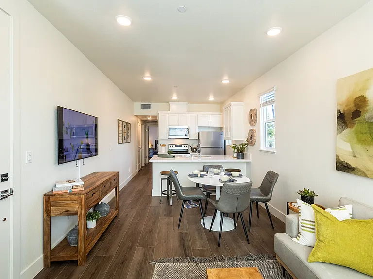 1501 Patty Pl — Photo 8
