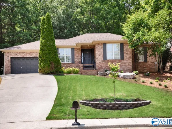 702 Halstead Ct SE, Huntsville, AL 35803