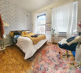 Rented by RELEASE NY