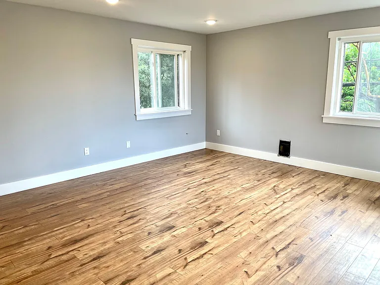 2863 Thorndyke Ave W #202 — Photo 13