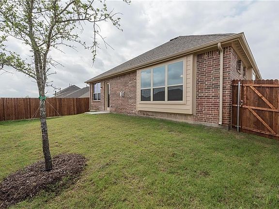 3rd image of 3712 Delta Dr