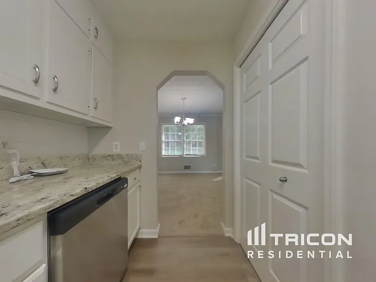 4111 Pine Log Dr NW — Photo 6