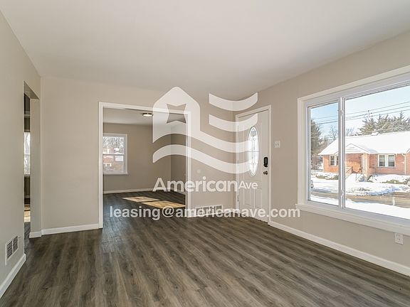 4-Living Room