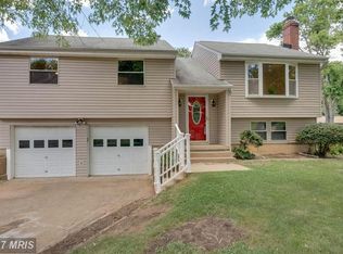 5066 Macnamara Dr, Fredericksburg, VA 22407