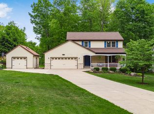 436 Carryback Dr SW, Pataskala, OH 43062