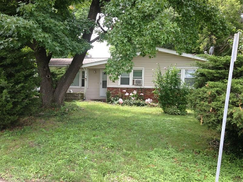1st image of 316 S Crestview Ln