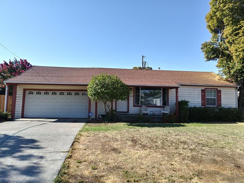 1st image of 2352 Princeton Ave