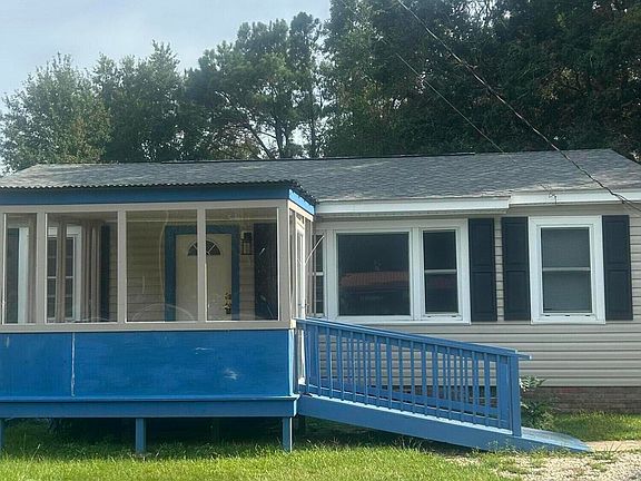 2nd image of 309 43rd St