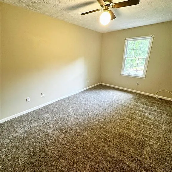 3380 Creek Hollow Dr — Photo 27