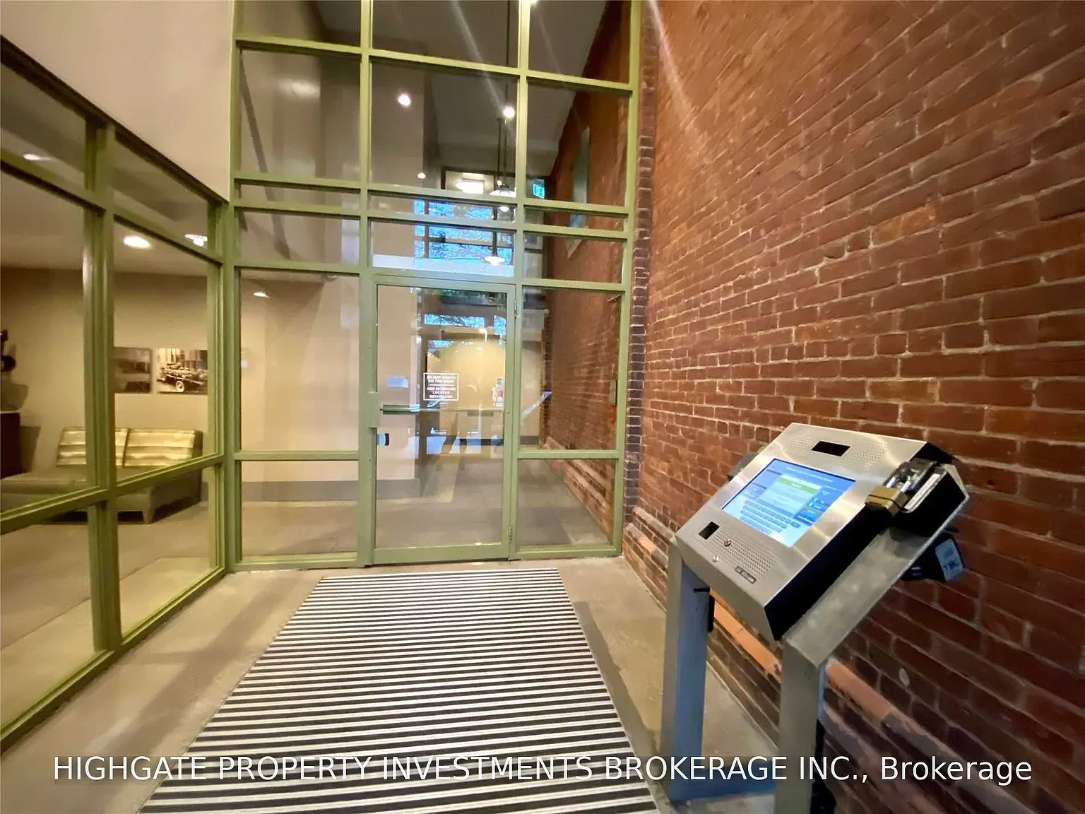 2 bed, $2,699 — Photo 2