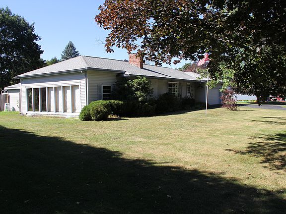3rd image of 22 Dennis Street