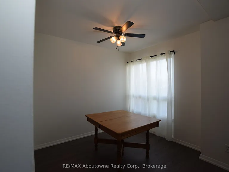 176 Henry St #25 — Photo 6