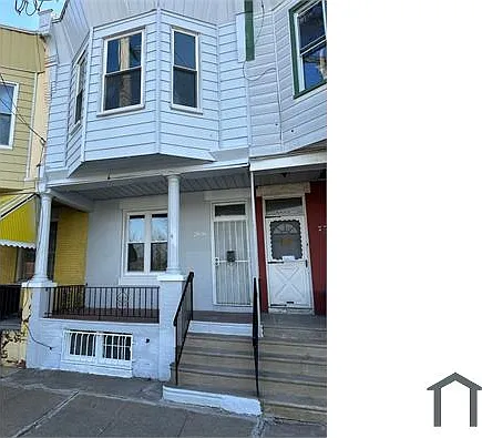 2836 W Glenwood Ave